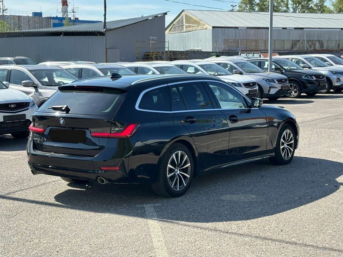 Купить BMW 3 серии с пробегом. Фото: #2