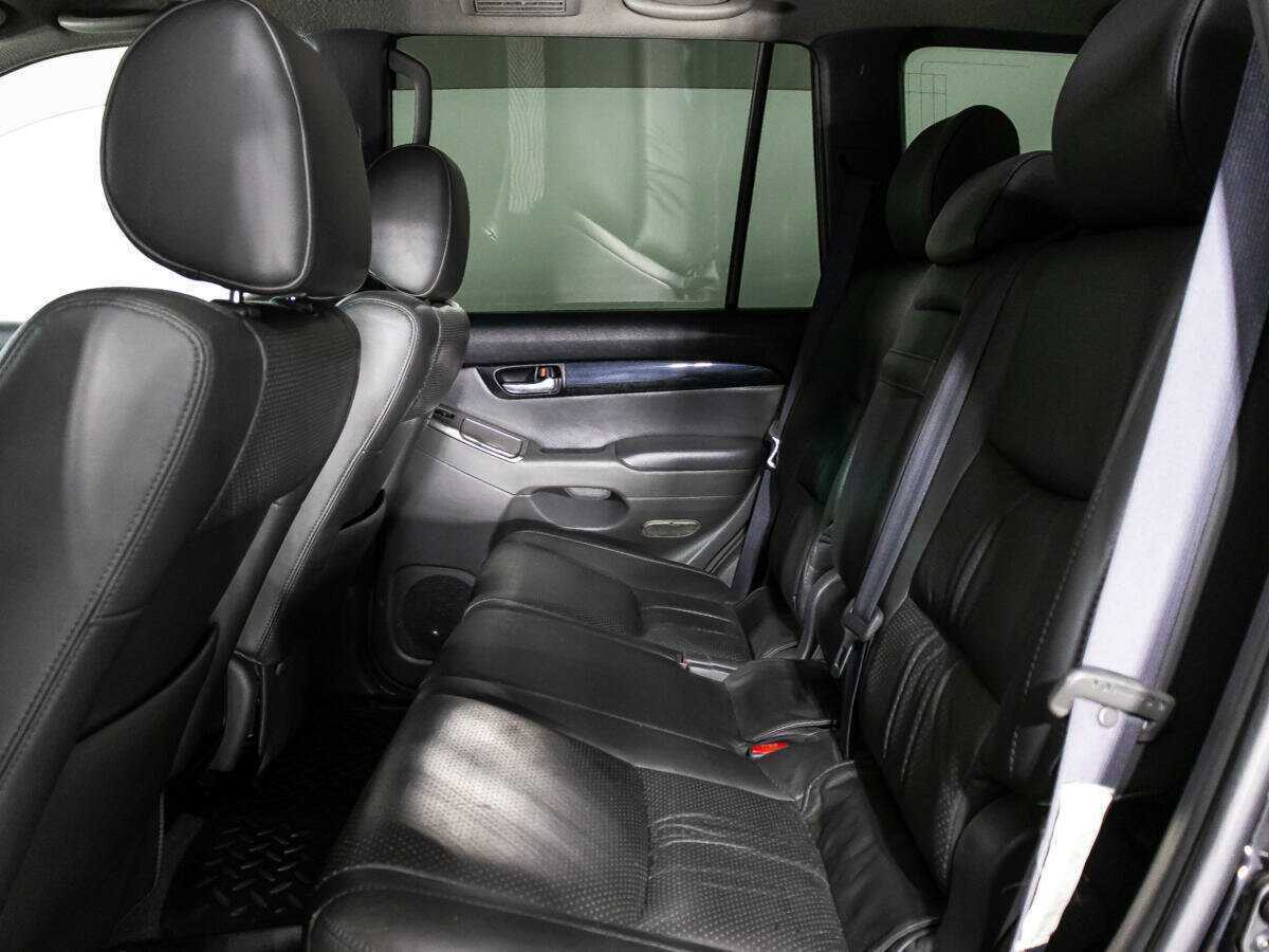 Купить Toyota Land Cruiser Prado с пробегом. Фото: #8