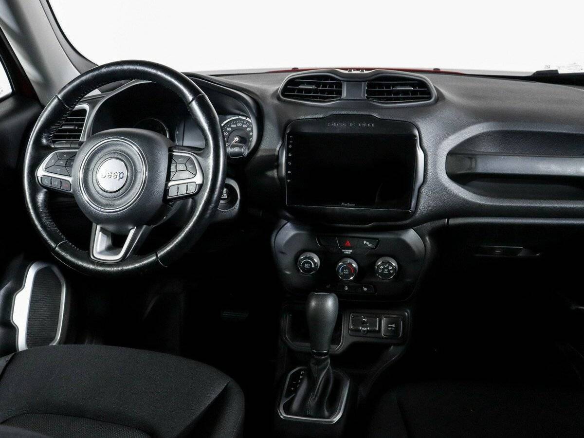Купить Jeep Renegade с пробегом. Фото: #11
