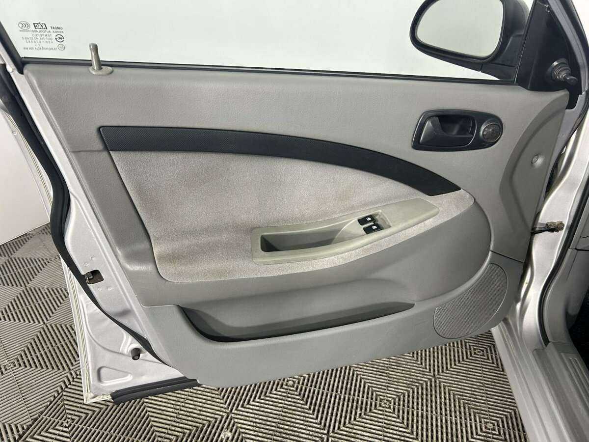 Купить Chevrolet Lacetti с пробегом. Фото: #6