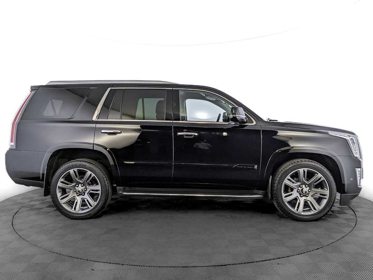 Купить Cadillac Escalade с пробегом. Фото: #3
