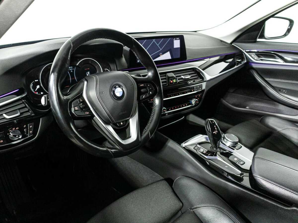 Купить BMW 5 серии с пробегом. Фото: #10