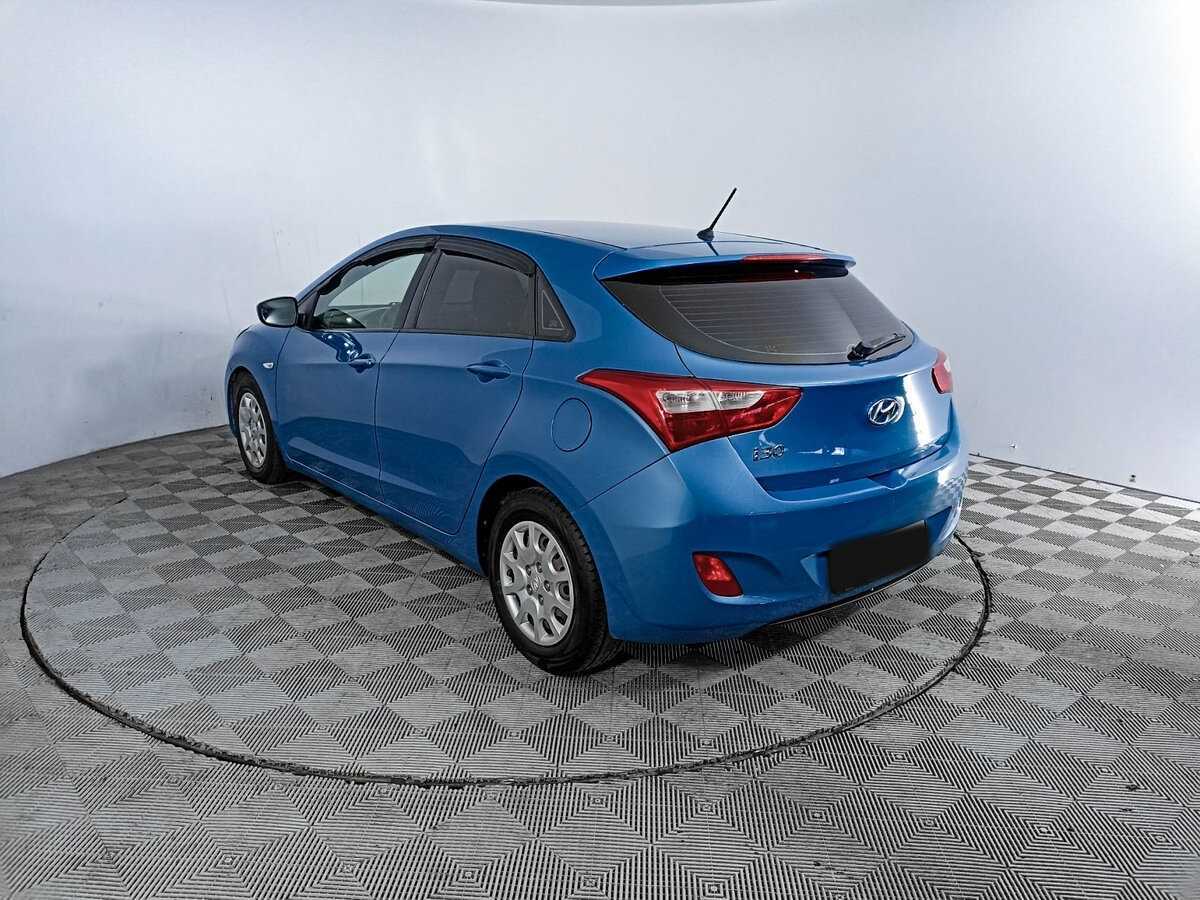 Купить Hyundai i30 с пробегом. Фото: #6