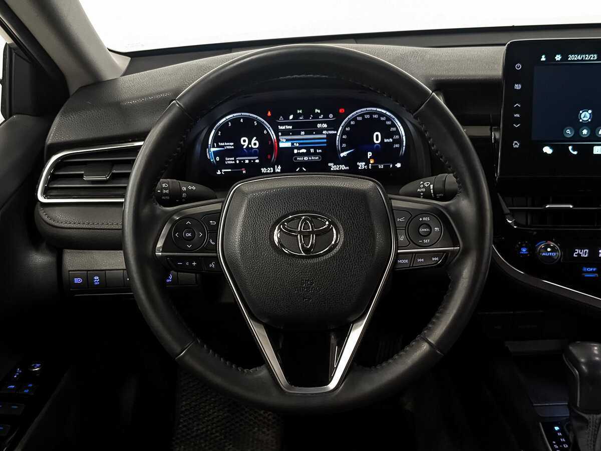 Купить Toyota Camry с пробегом. Фото: #21