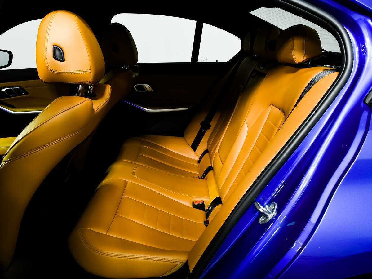 Купить BMW 3 серии с пробегом. Фото: #11