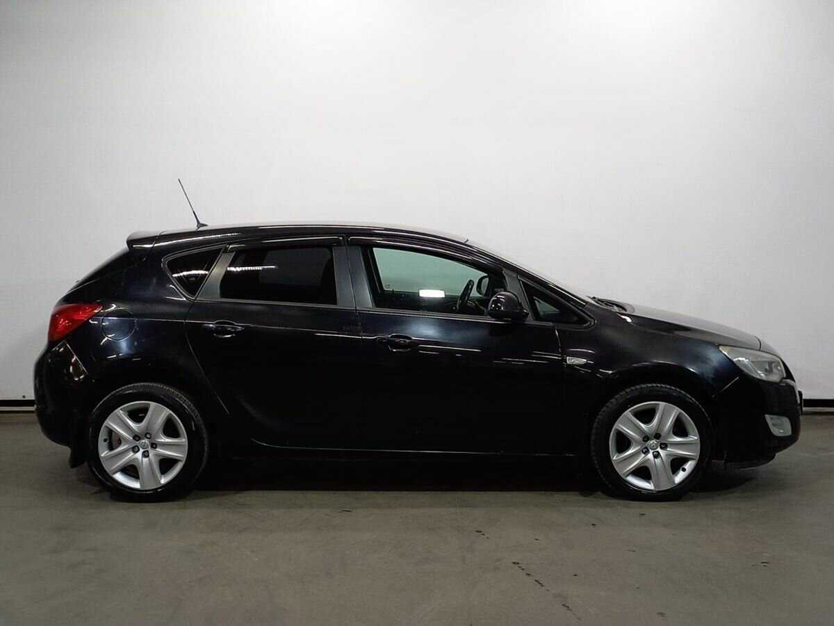 Купить Opel Astra с пробегом. Фото: #3