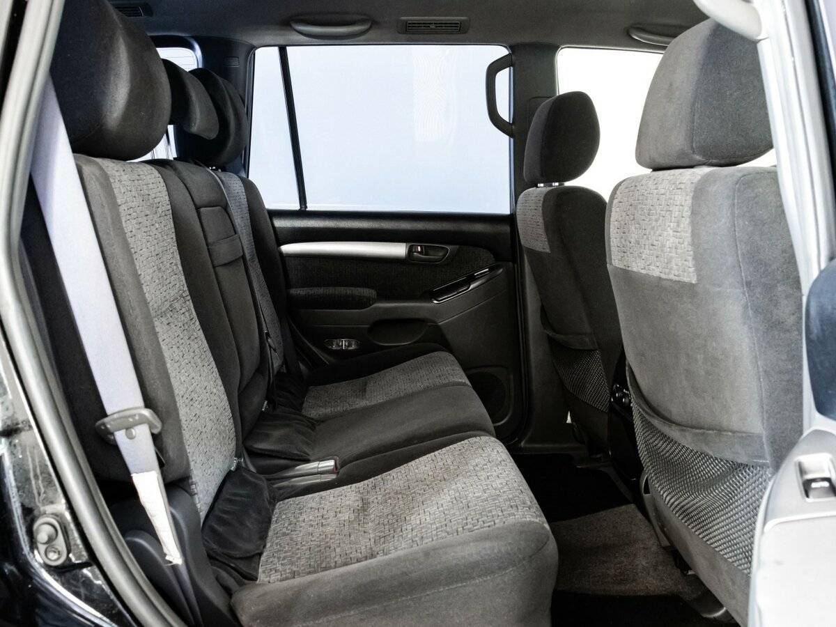 Купить Toyota Land Cruiser Prado с пробегом. Фото: #11