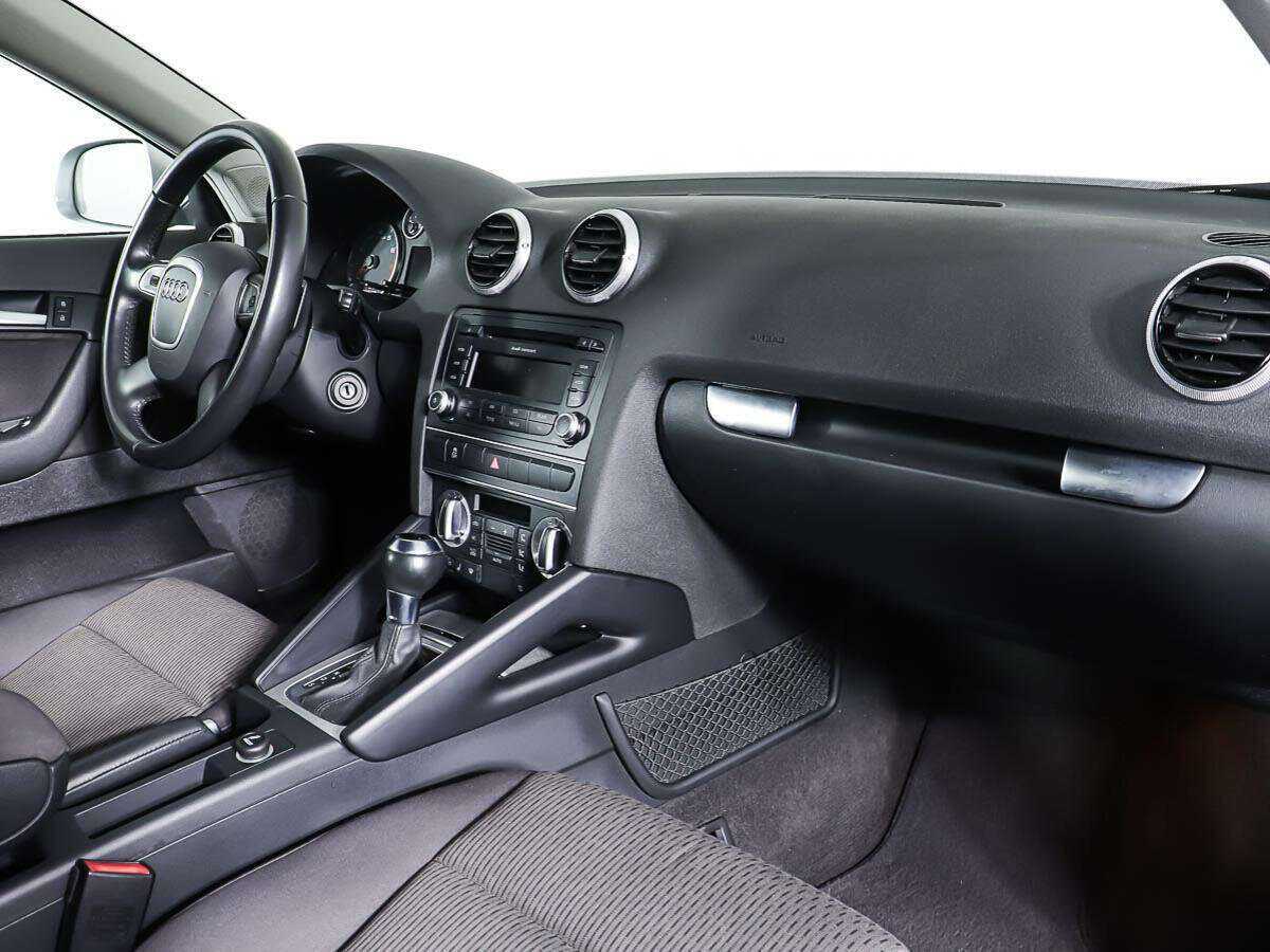 Купить Audi A3 с пробегом. Фото: #8