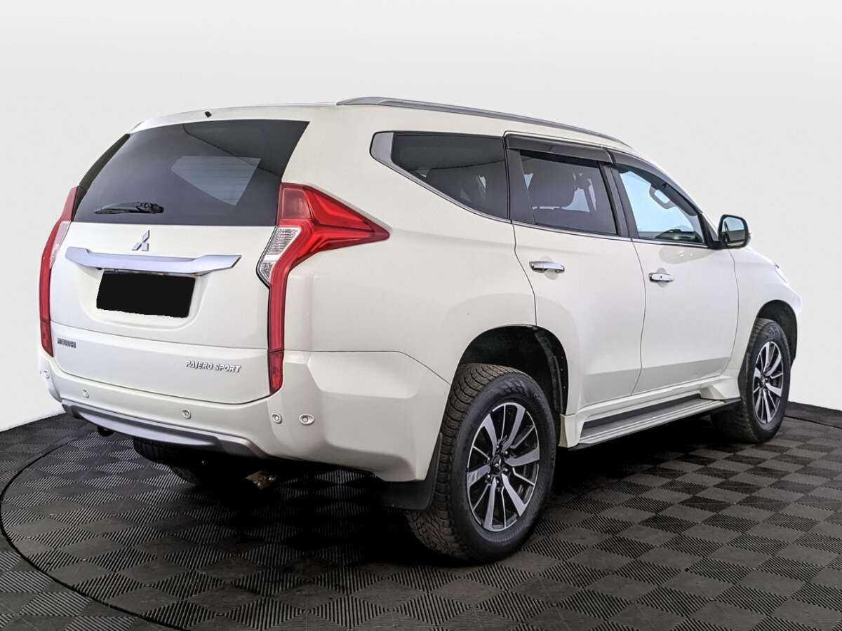 Купить Mitsubishi Pajero Sport с пробегом. Фото: #4
