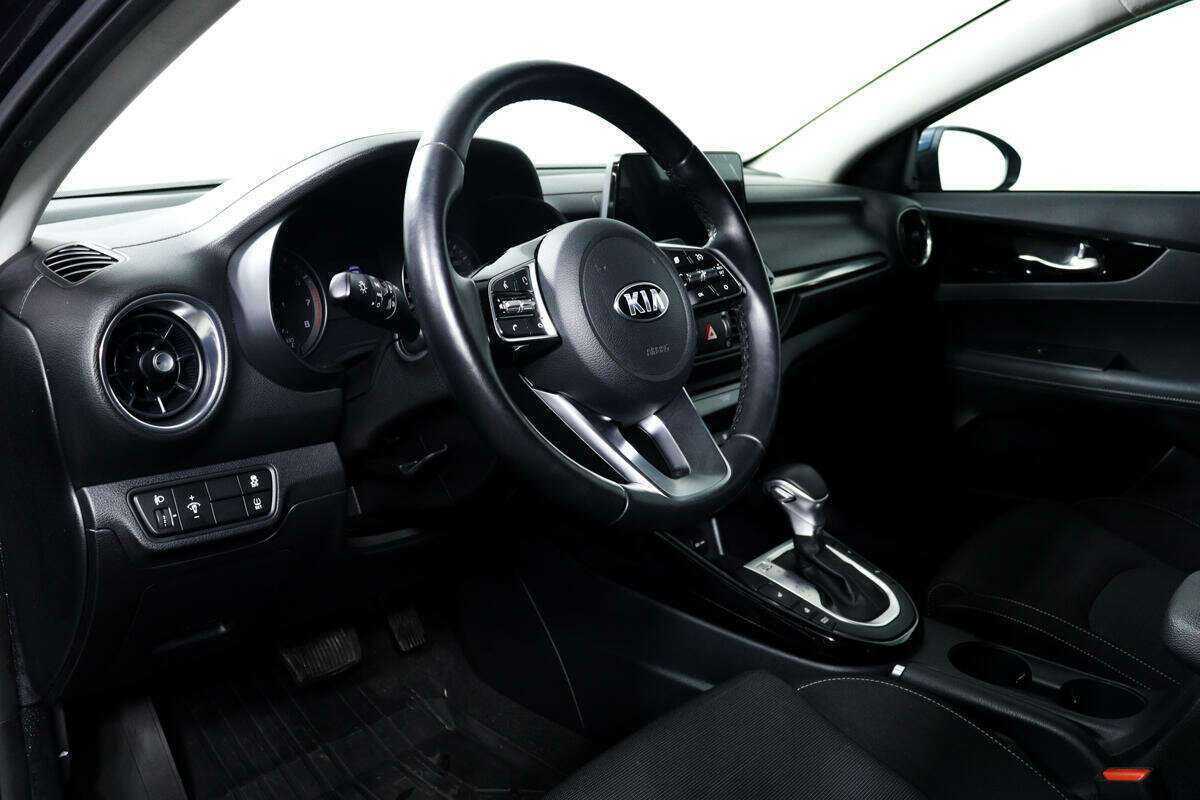 Купить Kia Cerato с пробегом. Фото: #12