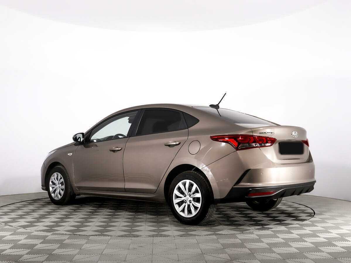 Купить Hyundai Solaris с пробегом. Фото: #6