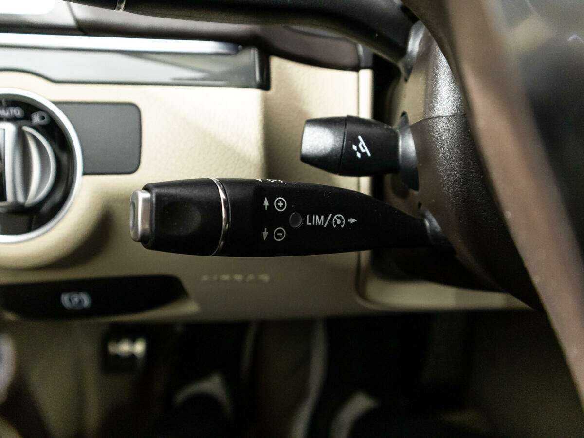 Купить Mercedes-Benz E-Класс с пробегом. Фото: #18