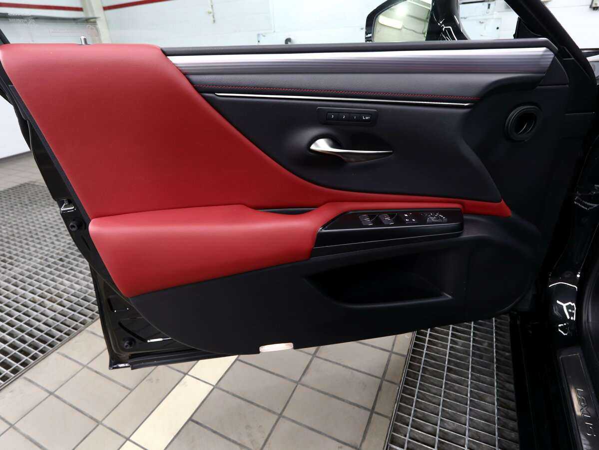 Купить Lexus ES с пробегом. Фото: #7