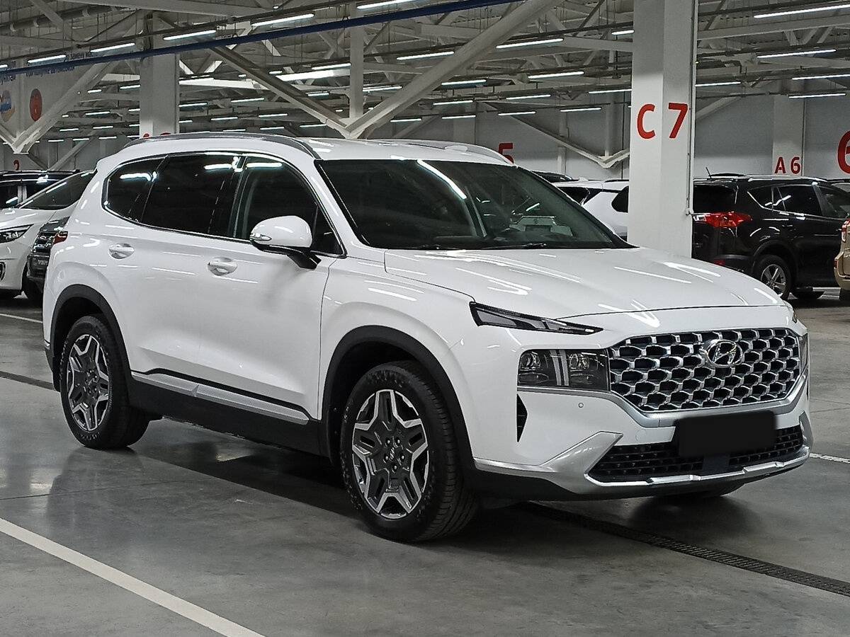 Купить Hyundai Santa Fe с пробегом. Фото: #2
