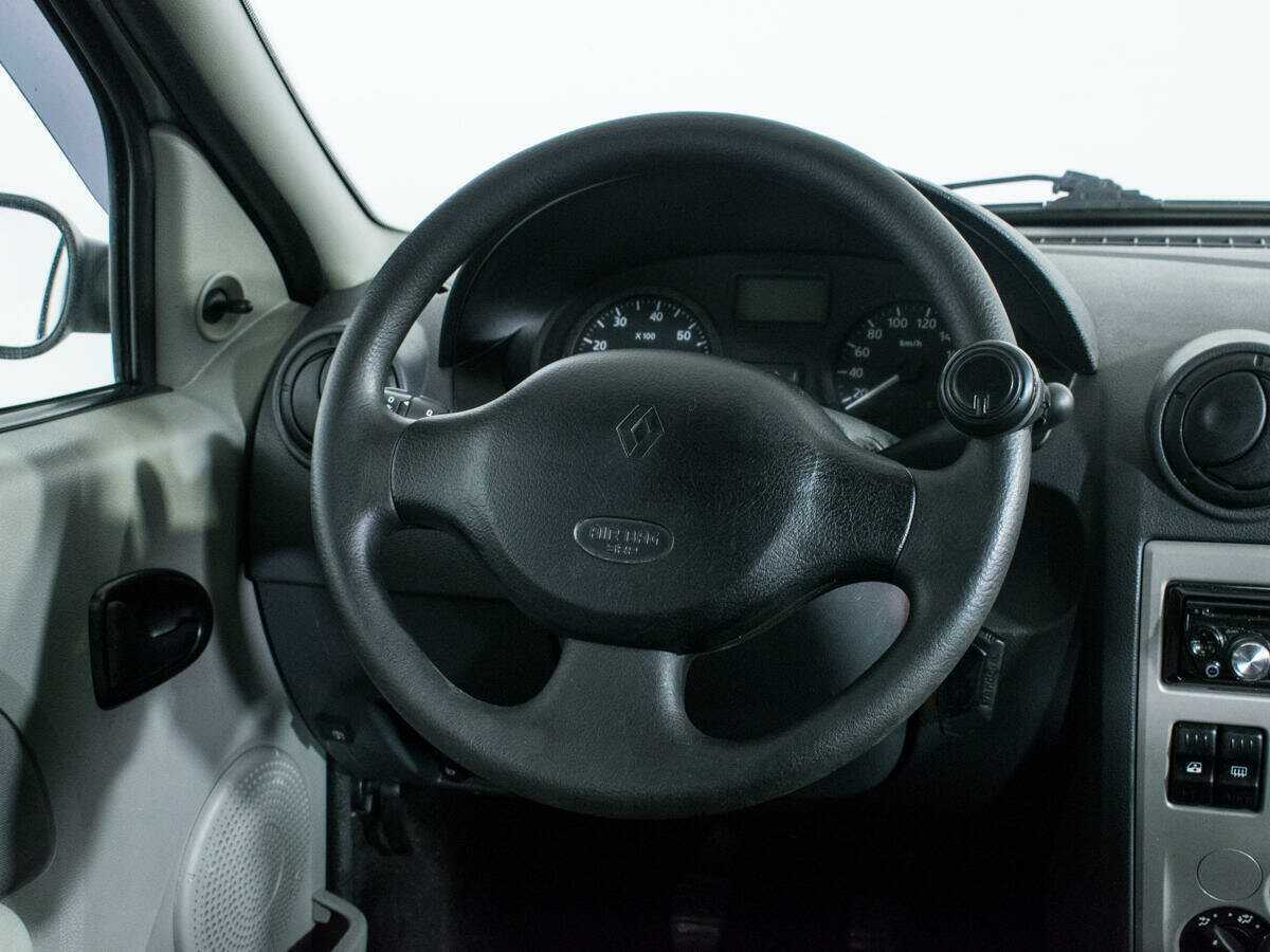 Купить Renault Logan с пробегом. Фото: #13