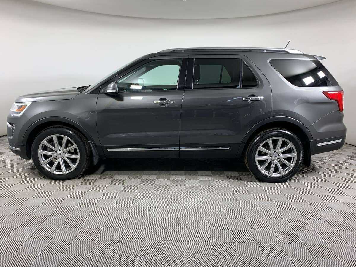 Купить Ford Explorer с пробегом. Фото: #7