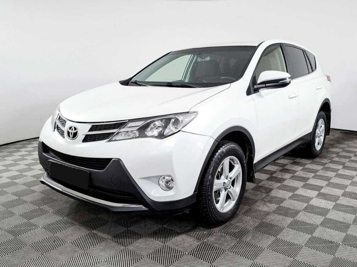 Купить Toyota RAV4 с пробегом. Посмотреть фото
