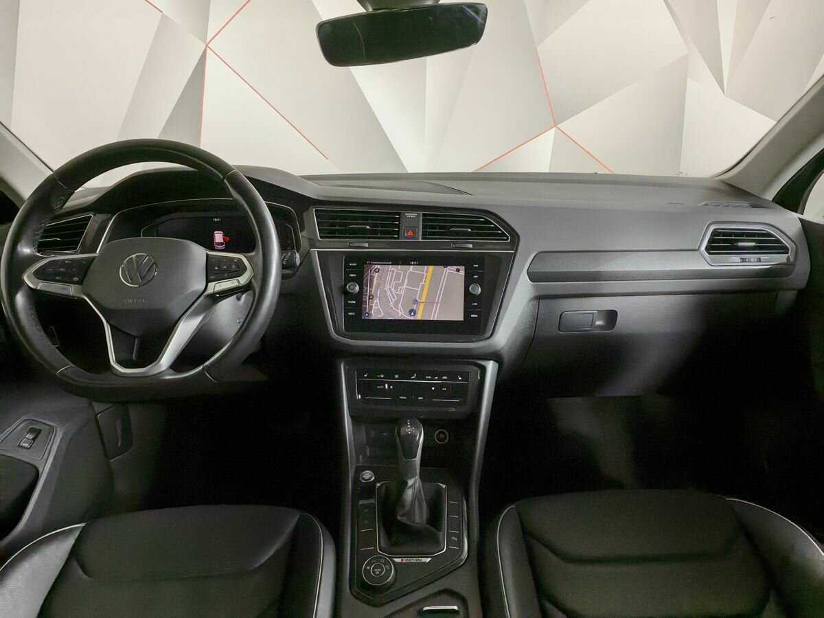 Купить Volkswagen Tiguan с пробегом. Фото: #9