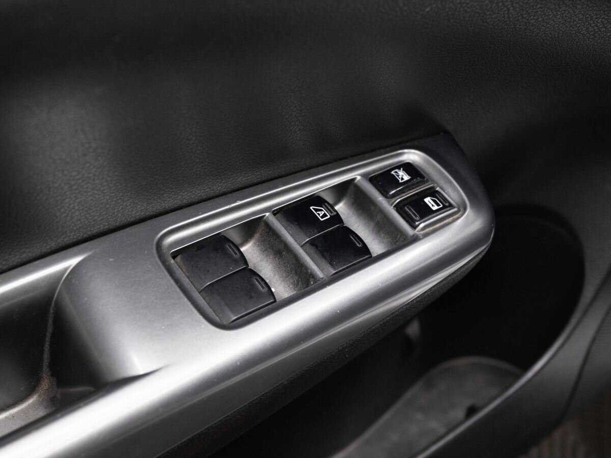 Купить Subaru Impreza с пробегом. Фото: #16