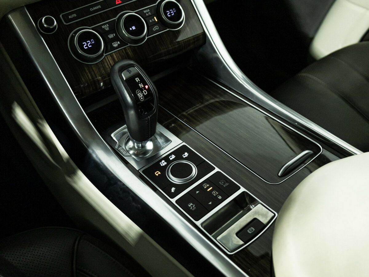Купить Land Rover Range Rover Sport с пробегом. Фото: #16