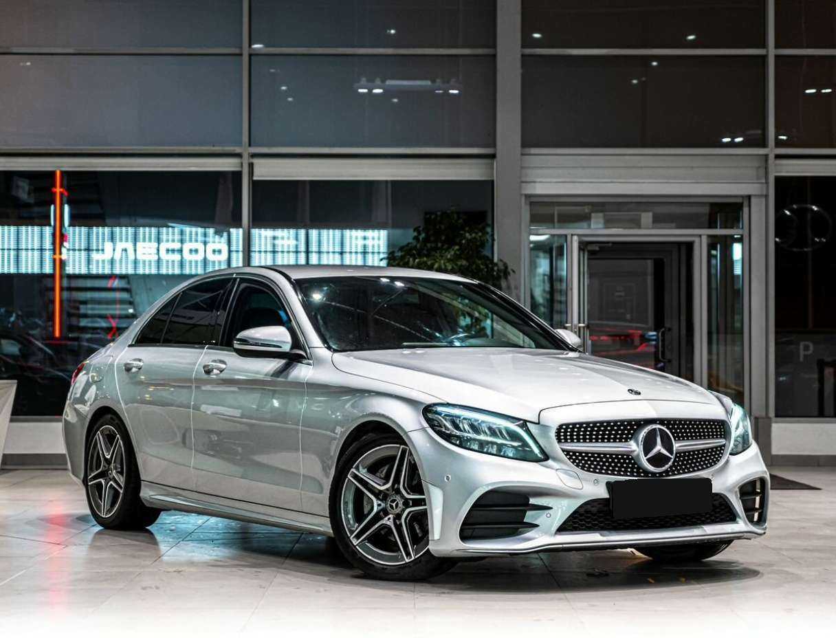 Купить Mercedes-Benz C-Класс с пробегом. Фото: #1