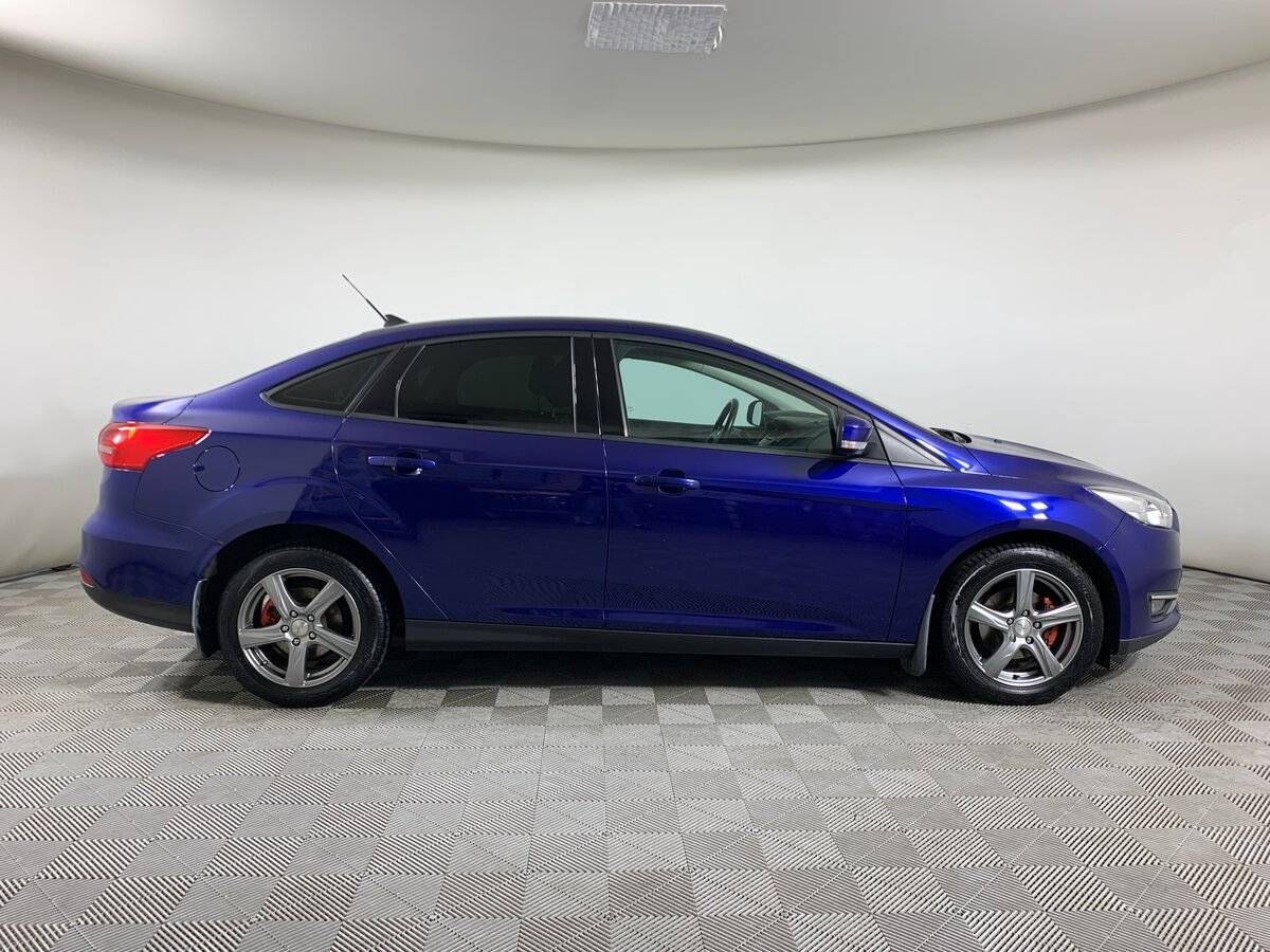 Купить Ford Focus с пробегом. Фото: #3