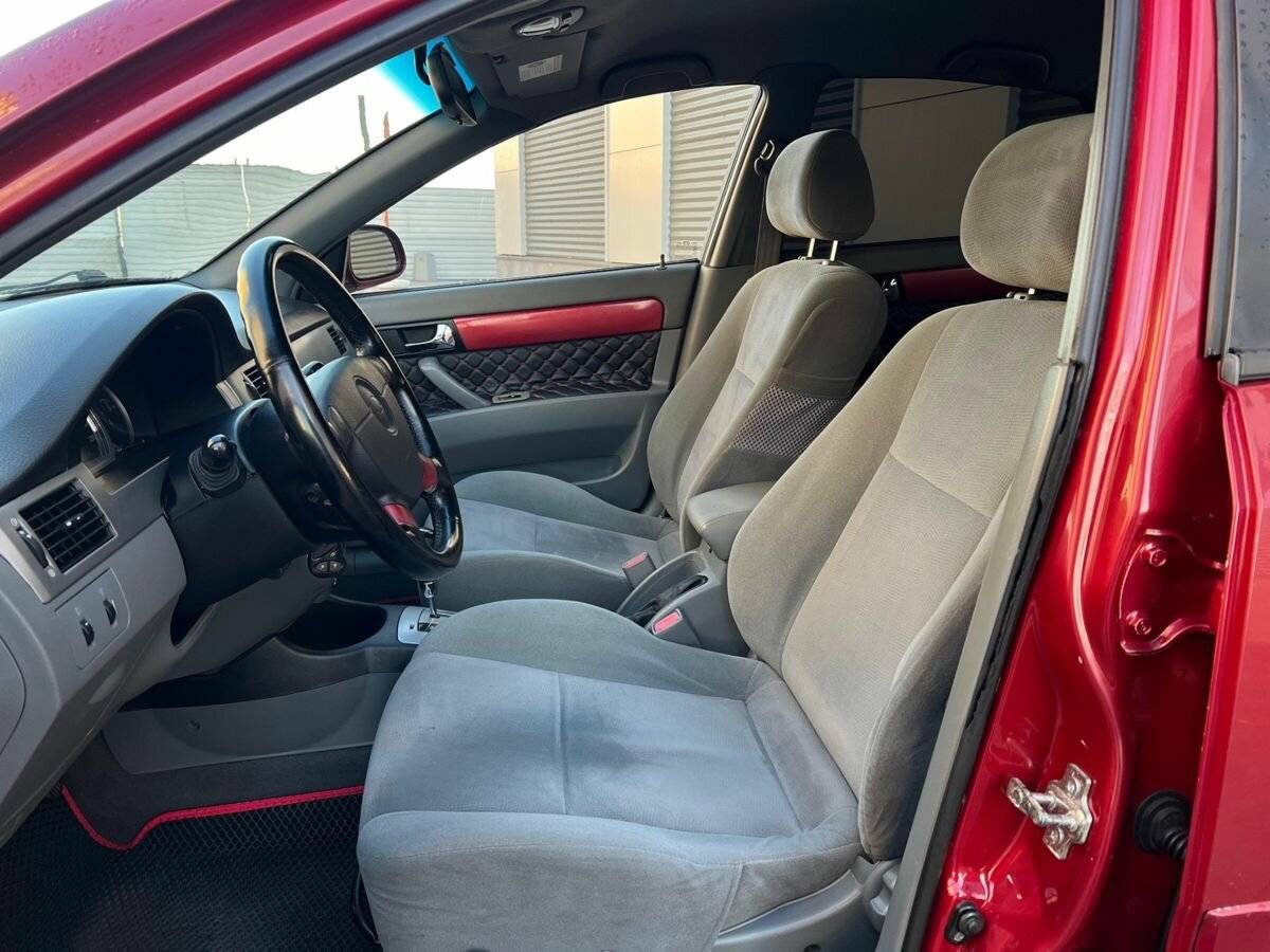 Купить Chevrolet Lacetti с пробегом. Фото: #4