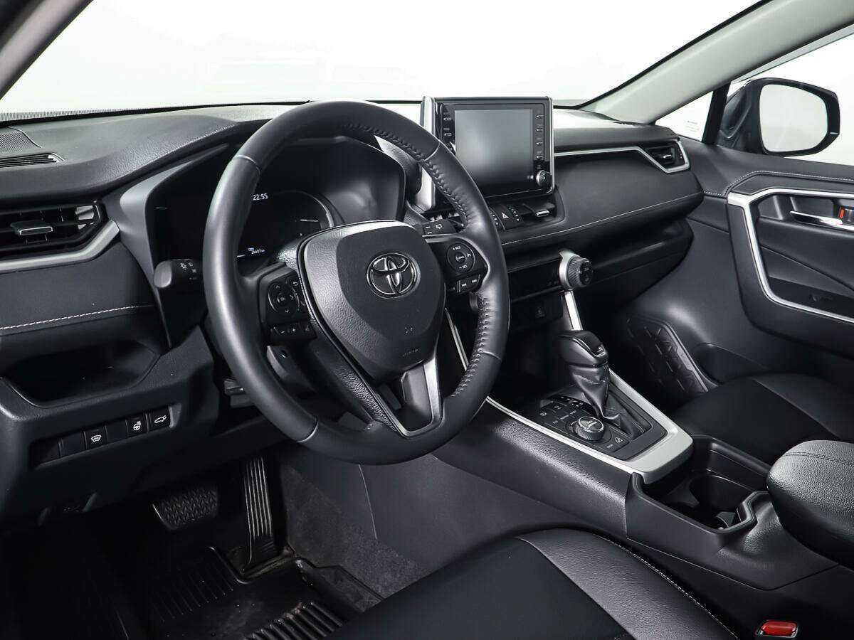 Купить Toyota RAV4 с пробегом. Фото: #12