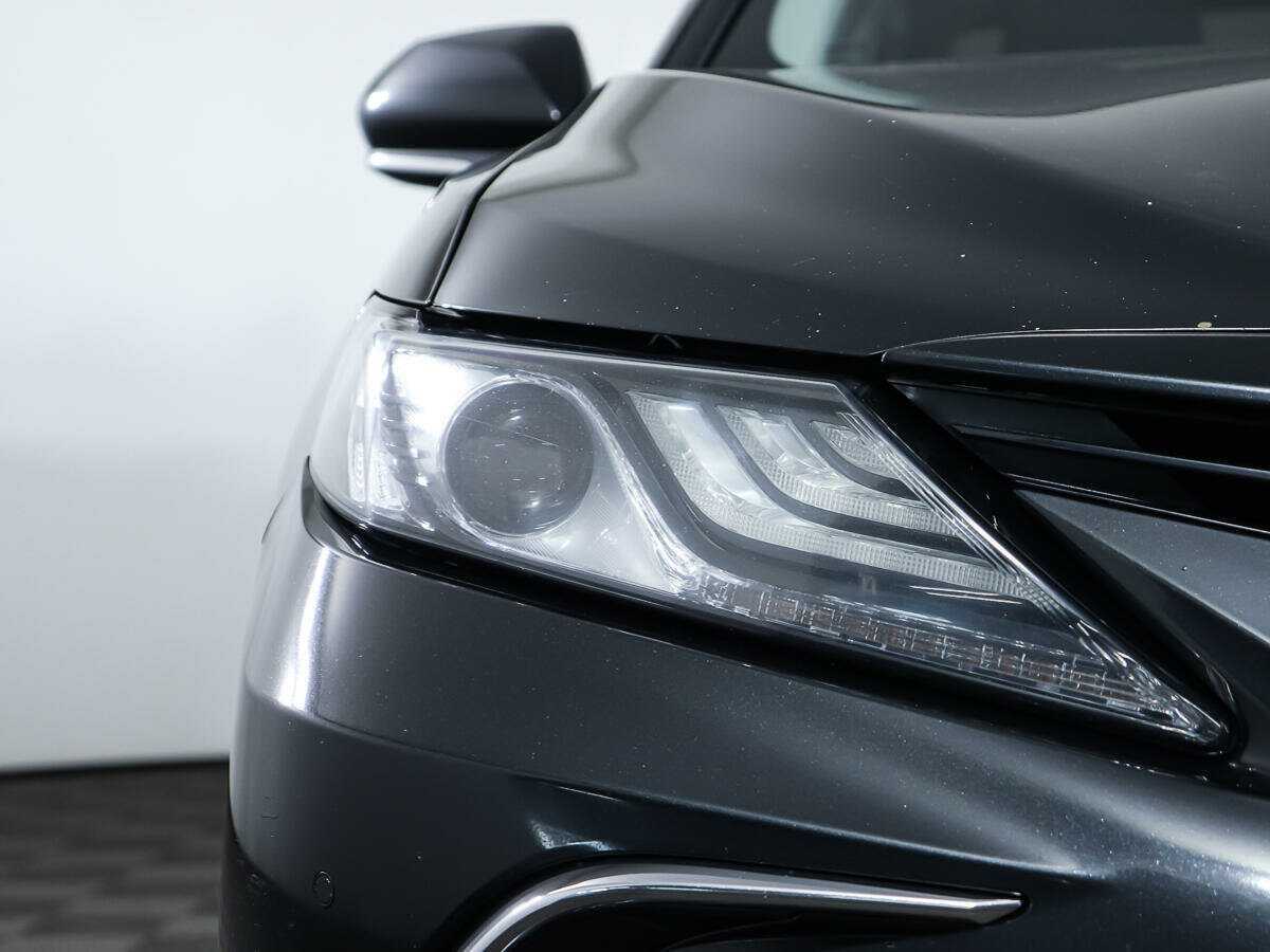 Купить Toyota Camry с пробегом. Фото: #23