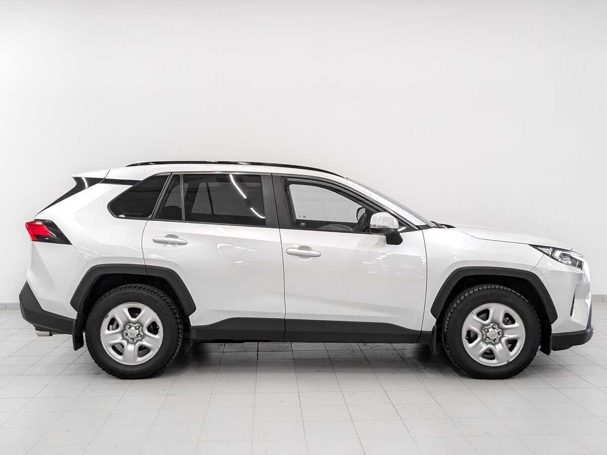 Купить Toyota RAV4 с пробегом. Фото: #3