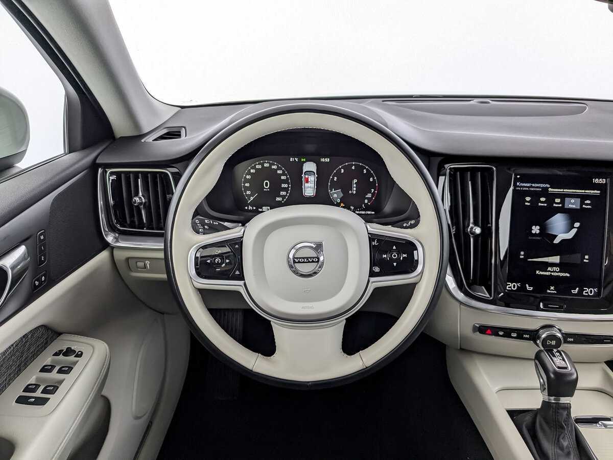 Купить Volvo V60 Cross Country с пробегом. Фото: #21