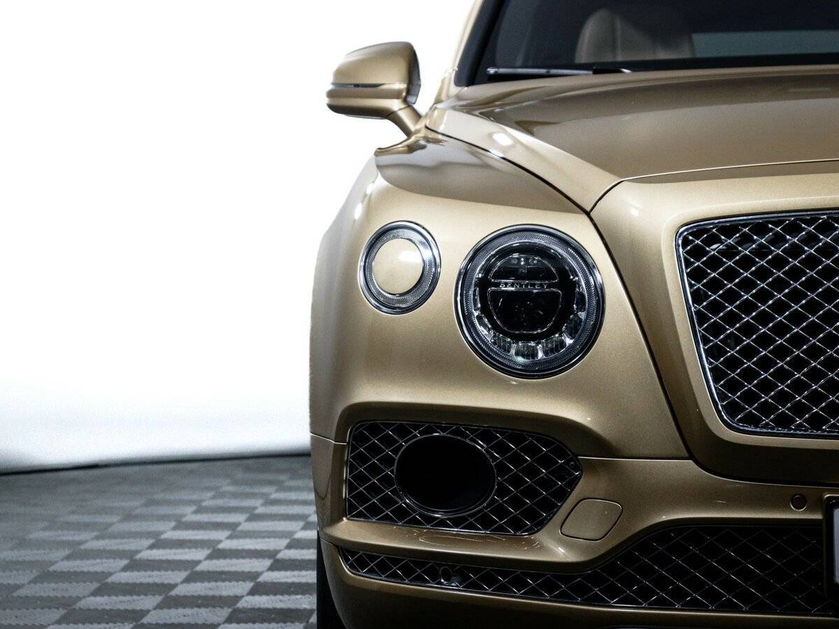 Купить Bentley Bentayga с пробегом. Фото: #17