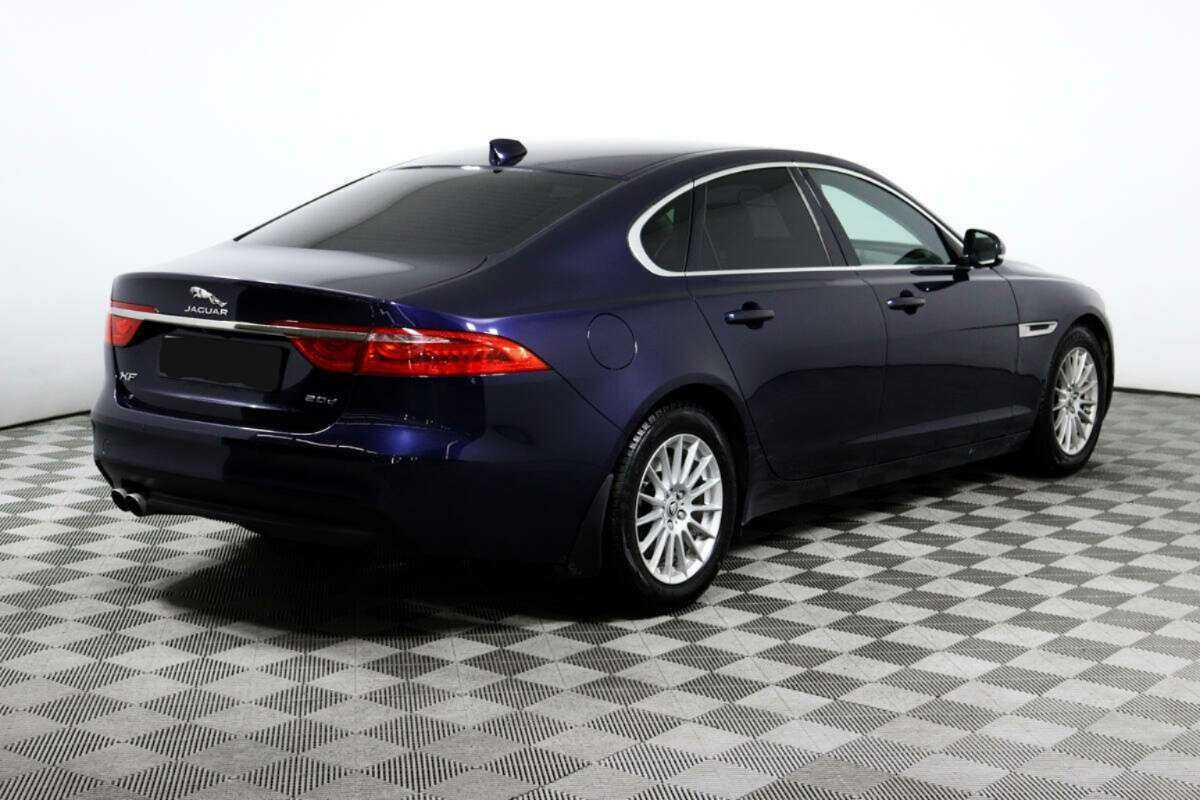 Купить Jaguar XF с пробегом. Фото: #4