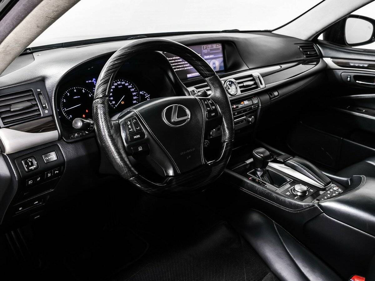 Купить Lexus LS с пробегом. Фото: #11
