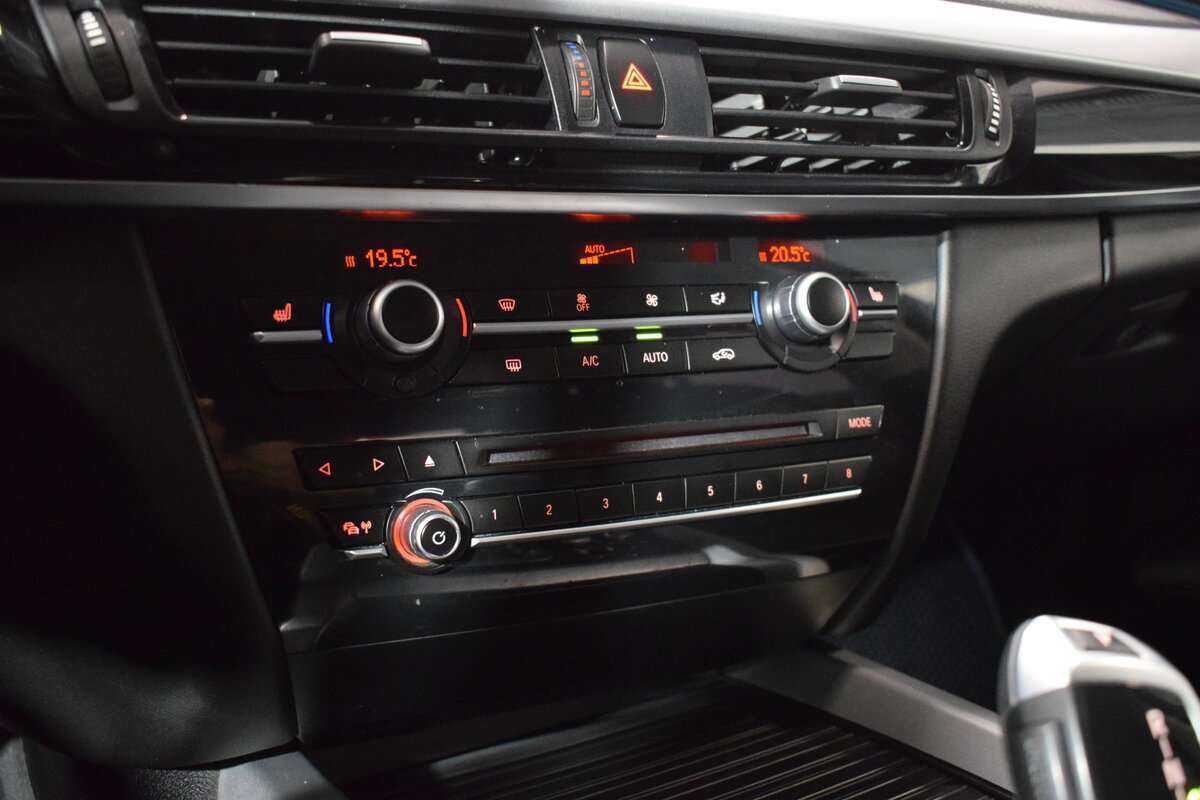 Купить BMW X5 с пробегом. Фото: #29