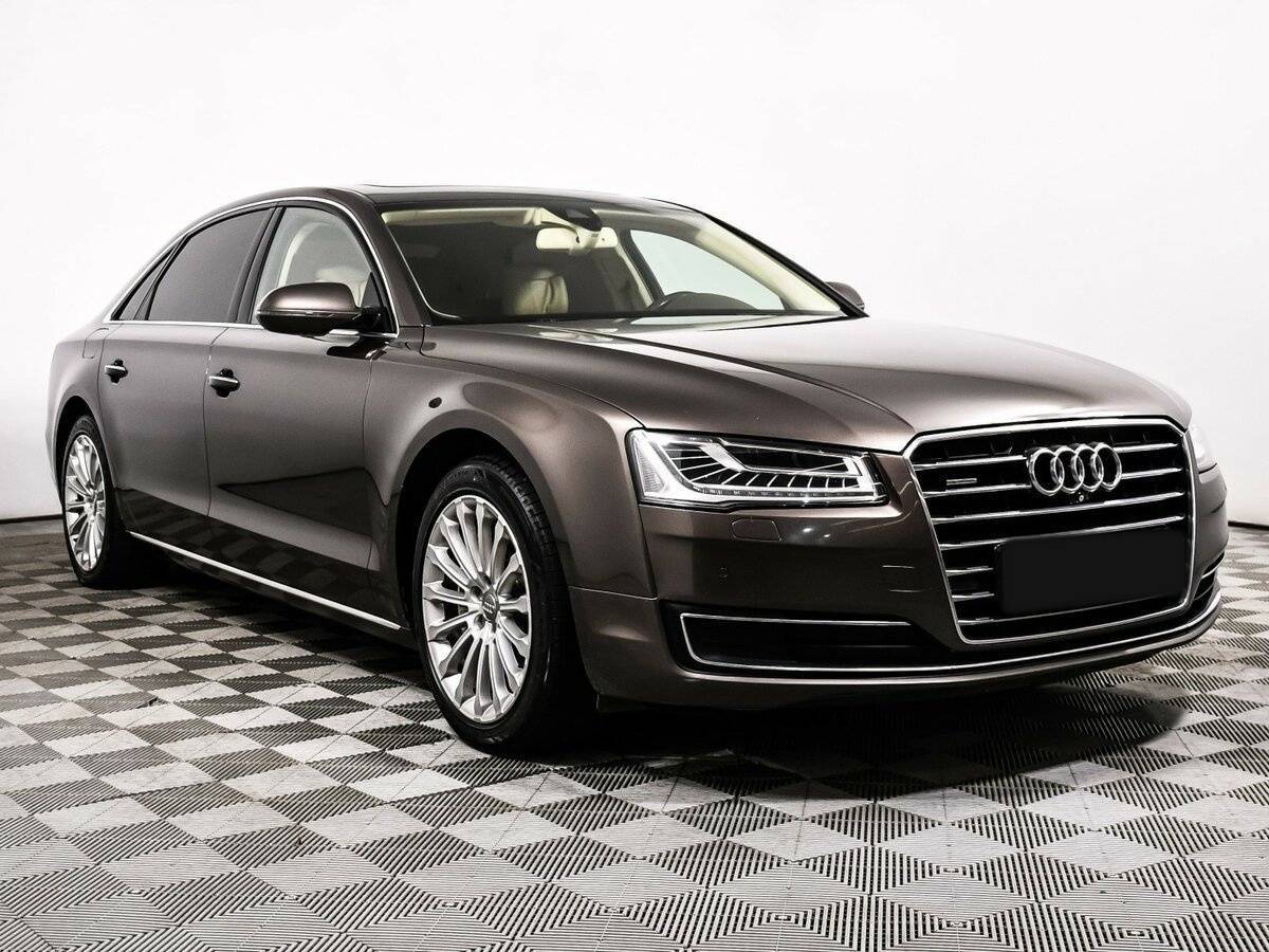 Купить Audi A8 с пробегом. Фото: #2