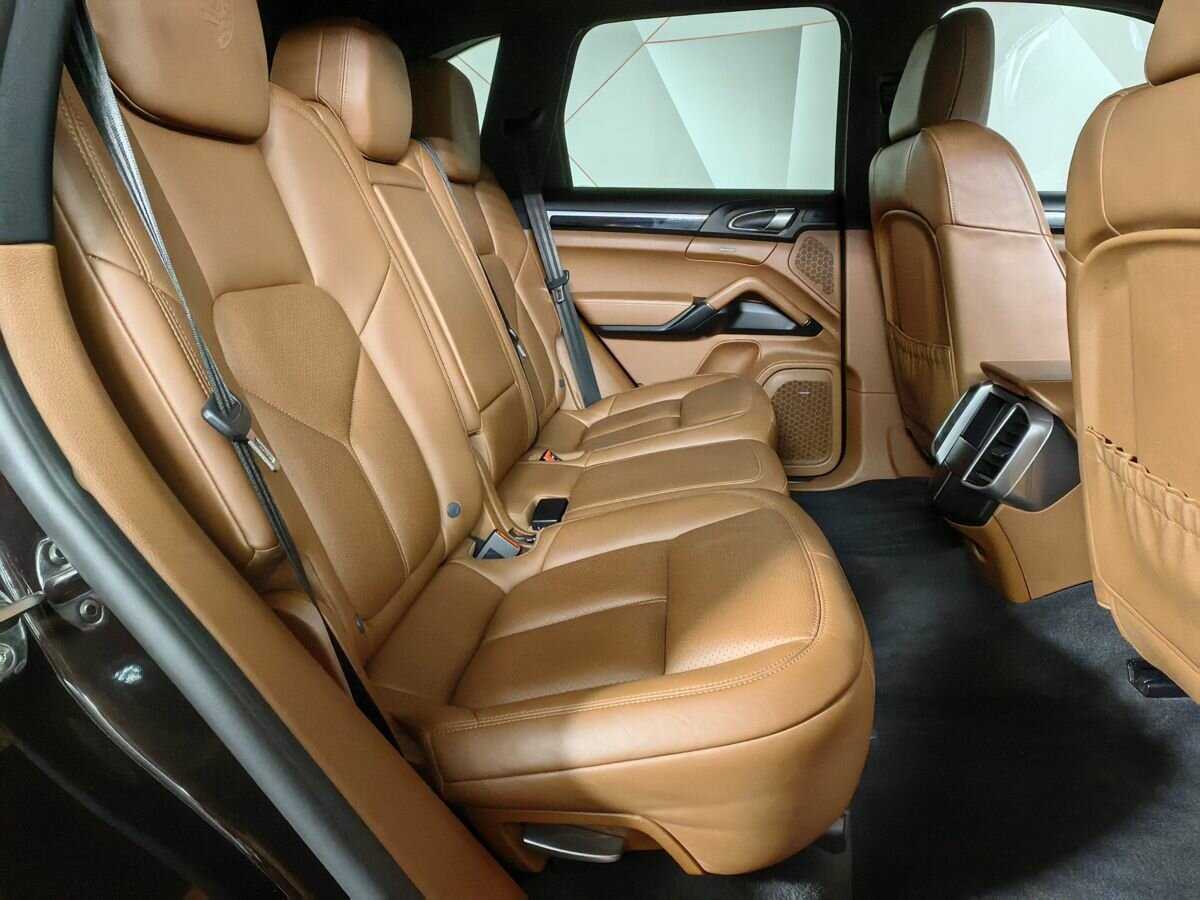 Купить Porsche Cayenne с пробегом. Фото: #11
