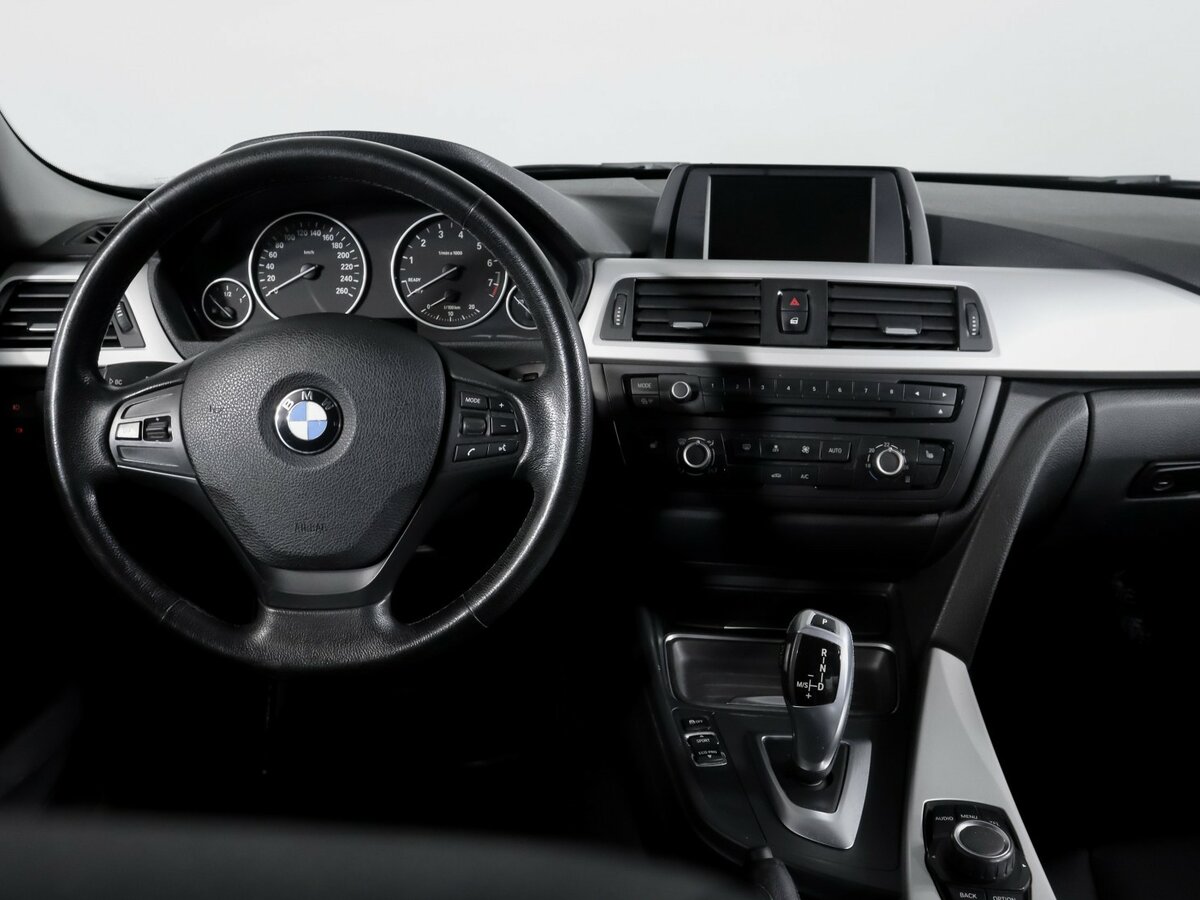 Купить BMW 3 серии с пробегом. Фото: #9