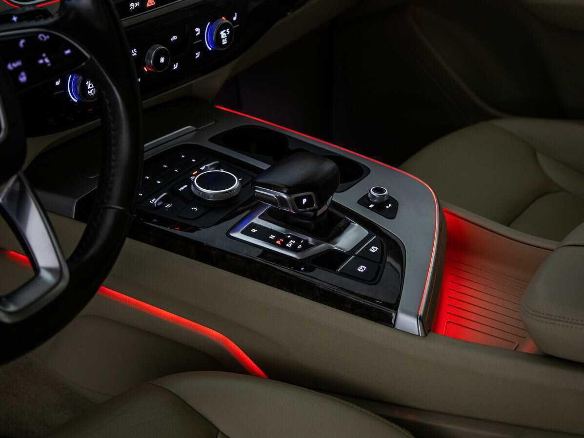 Купить Audi Q7 с пробегом. Фото: #25