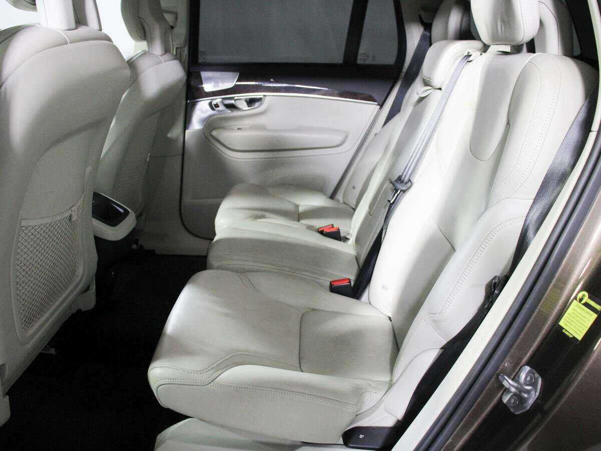 Купить Volvo XC90 с пробегом. Фото: #6