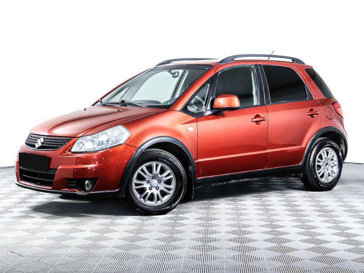 Купить Suzuki SX4 с пробегом. Посмотреть фото