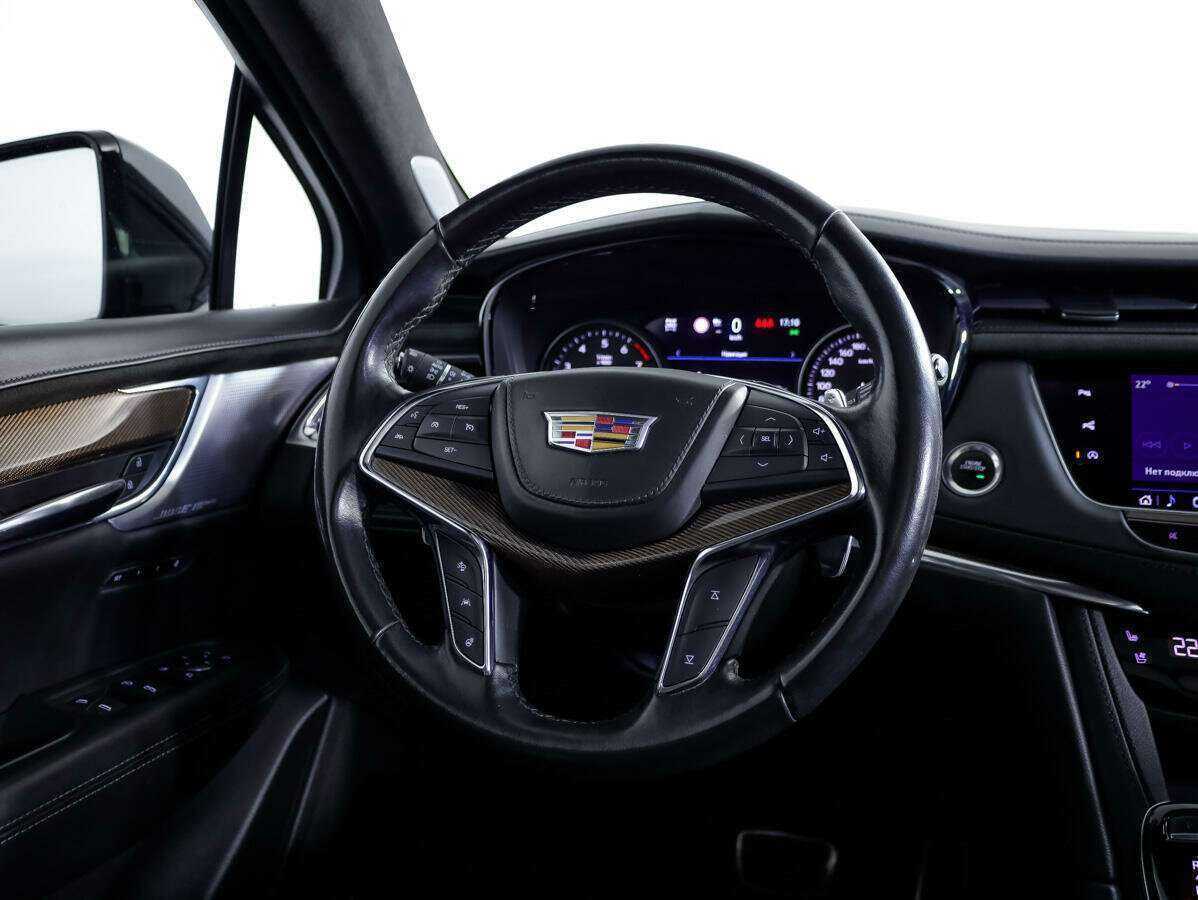 Купить Cadillac XT5 с пробегом. Фото: #10