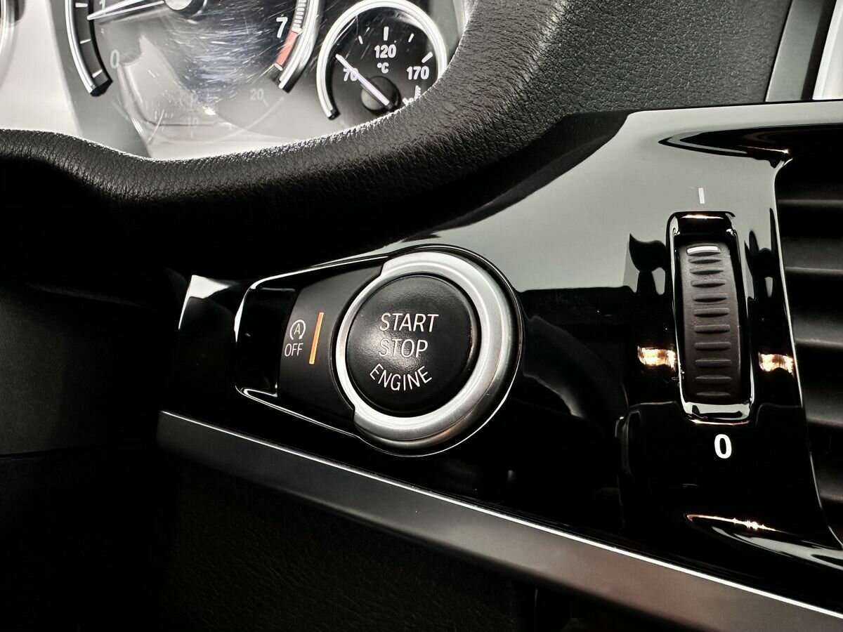 Купить BMW X4 с пробегом. Фото: #13