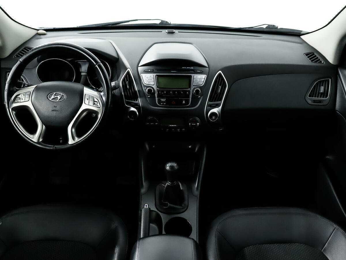 Купить Hyundai ix35 с пробегом. Фото: #9
