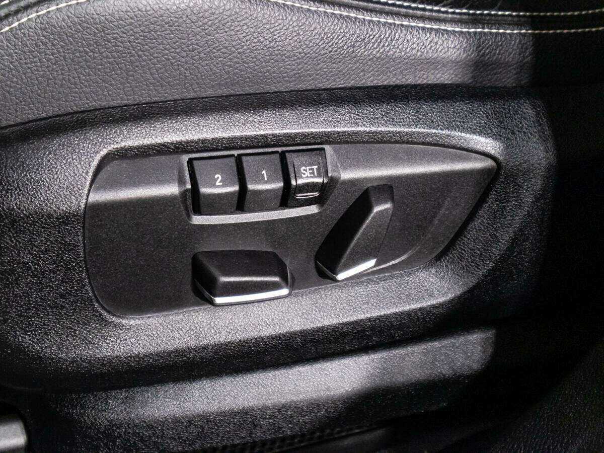 Купить BMW X6 с пробегом. Фото: #13