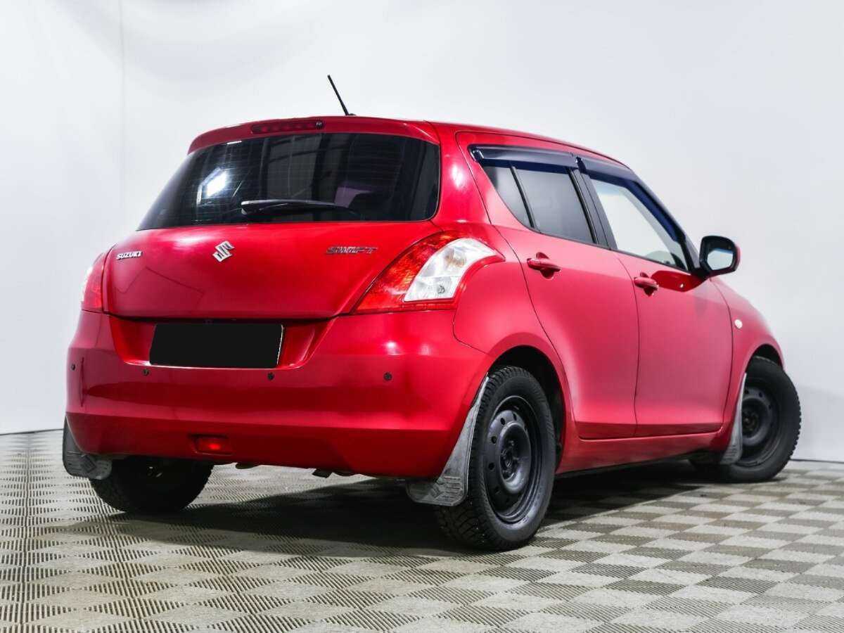 Купить Suzuki Swift с пробегом. Фото: #3