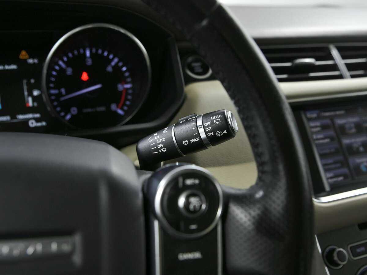 Купить Land Rover Range Rover Sport с пробегом. Фото: #10