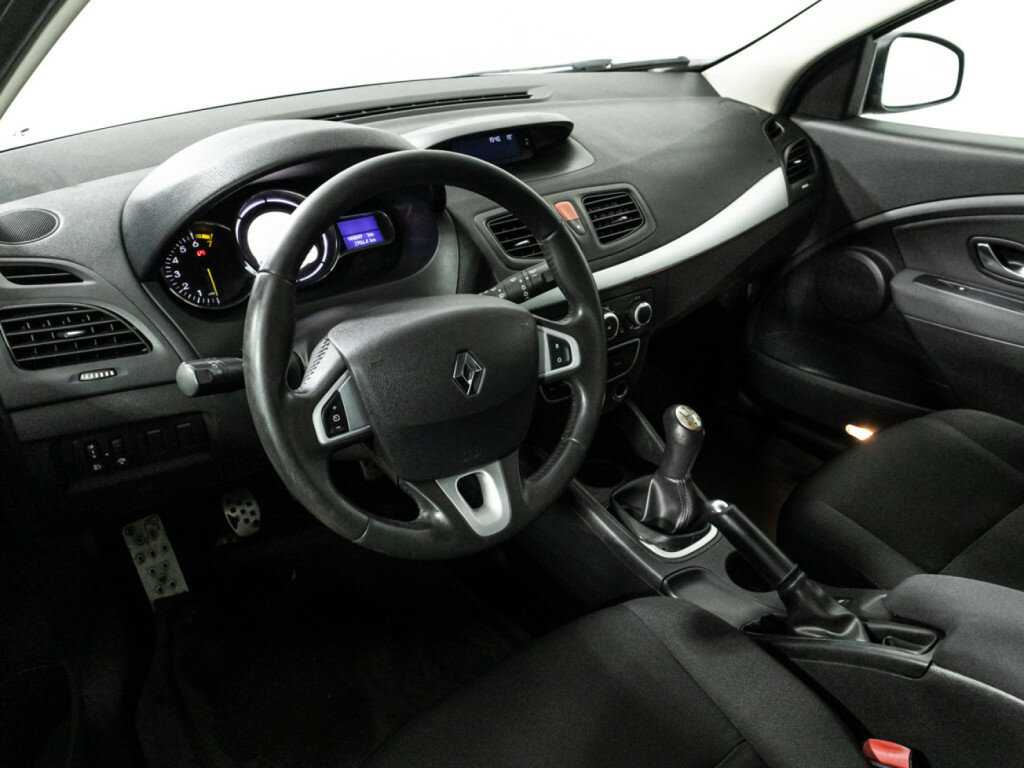 Купить Renault Megane с пробегом. Фото: #10