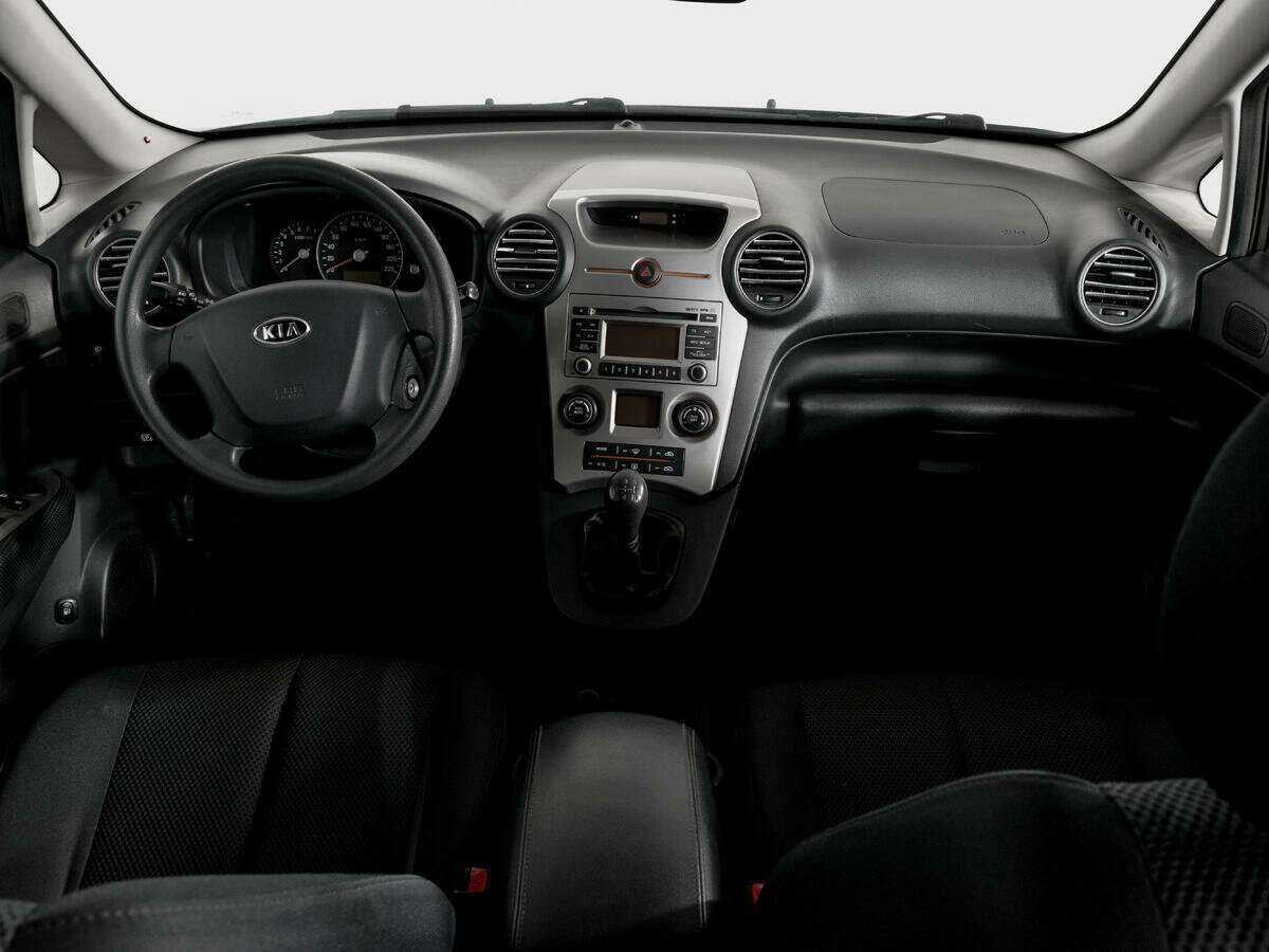 Купить Kia Carens с пробегом. Фото: #11