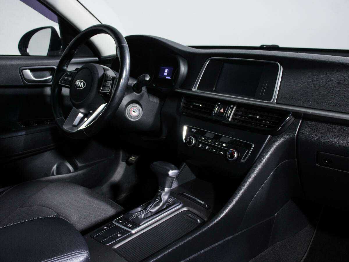 Купить Kia Optima с пробегом. Фото: #7